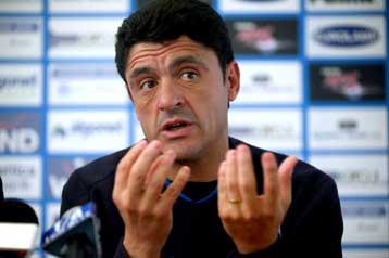 Οδεύει προς τον Πανσερραϊκό ο Ανχελ Πεντράθα