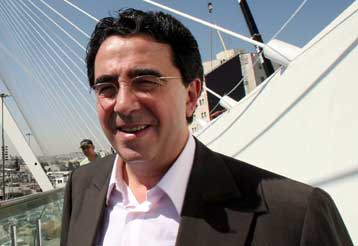 «Γκρίνια» στη Νέα Υόρκη για το σχέδιο Καλατράβα που θα τοποθετηθεί στο Ground Zero