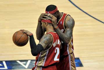 Πέρασε στον τελικό της Ανατολής το Κλίβελαντ, μείωσε το Ντάλας