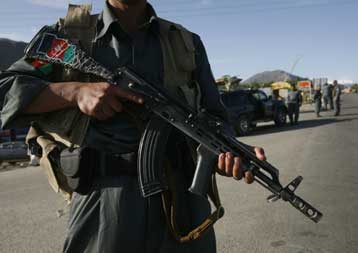 Επίθεση Ταλιμπάν σε κυβερνητικά κτίρια στην πόλη Χοστ του Αφγανιστάν