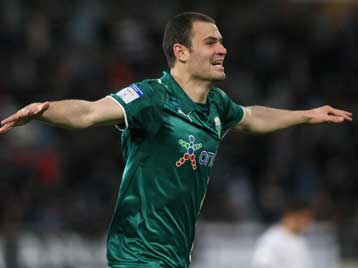 Υπέγραψε για τέσσερα χρόνια στη Λάρισα ο Τριποτσέρης