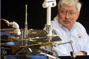 Κόλλησε  στην αρειανή άμμο το (κουρασμένο) ρομπότ Spirit της NASA