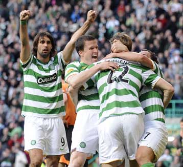 Ο Σαμαράς διατήρησε τις ελπίδες της Σέλτικ για τον τίτλο