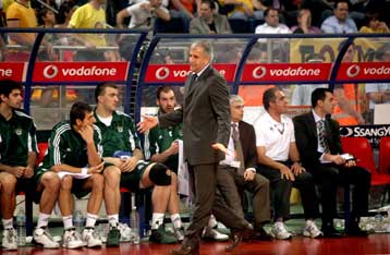 Κοπλιμέντα Ομπράντοβιτς στον απογοητευμένο Αρη