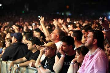 Ακυρώθηκε η συναυλία των Depeche Mode και στην Κωνσταντινούπολη