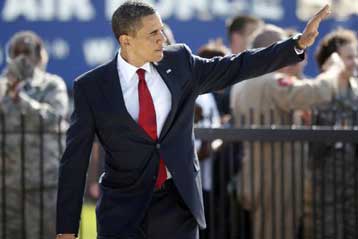 Μεταγωγές από το Γκουαντανάμο στις ΗΠΑ μελετά ο Μπαράκ Ομπάμα