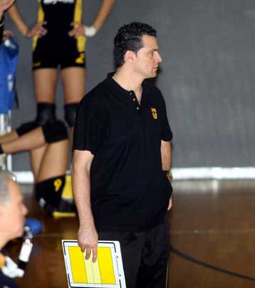 Ο Γιώργος Οικονομίδης νέος τεχνικός του Αρη στο βόλεϊ ανδρών