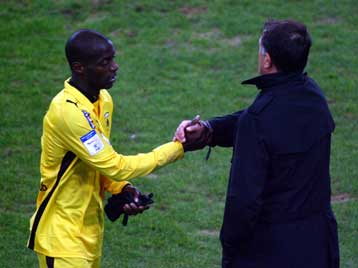 «Ο Ντούσαν βλάπτει το γιο μου» είπε ο μπαμπάς Εντίνιο