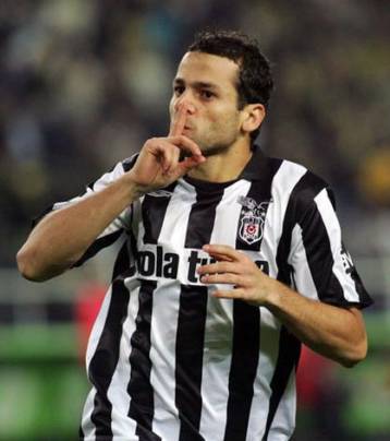 Θετικός ο Μπομπό που είπε: «έρχομαι, αν τα βρουν»