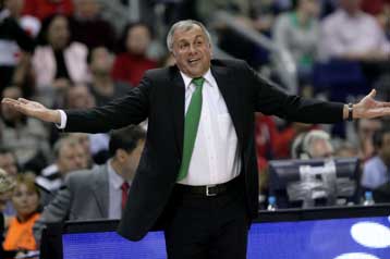 «Καλύτεροι στην επίθεση και λιγότερα λάθη» ζήτησε ο Ομπράντοβιτς