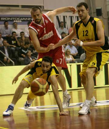 «Μόνο κερδισμένοι θα βγούμε» από τα παιχνίδια με τον Ολυμπιακό λένε στο Μαρούσι