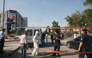 Εσωτερικές ηλεκτρονικές υποκλοπές αναστατώνουν την Αντιτρομοκρατική Υπηρεσία