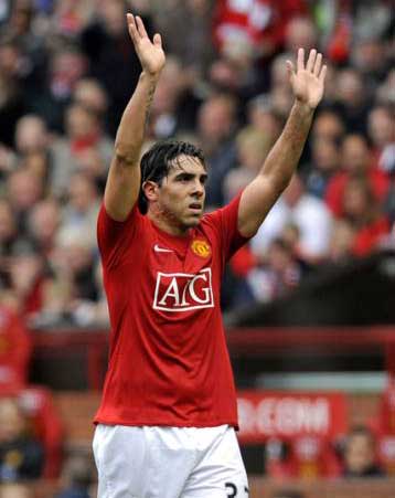 Ο Τέβες φεύγει από την Μάντσεστερ με πολλά παράπονα