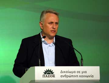 Αντιδράσεις για τα ευρωψηφοδέλτια ΝΔ και ΠΑΣΟΚ