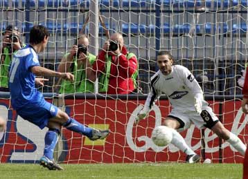 Θέλουν τον Ελευθερόπουλο στον Πανιώνιο