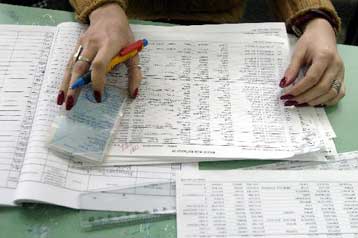 Ο Δεκάλογος του καλού ψηφοφόρου