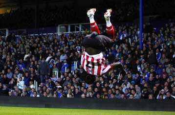 Σε περιπέτειες η Σάντερλαντ μετά την ήττα της από την Πόρτσμουθ
