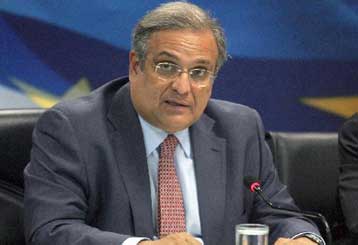 Φορολογικά μέτρα σε ακίνητα, ΙΧ και καύσιμα τον Ιούνιο για την τόνωση των εσόδων