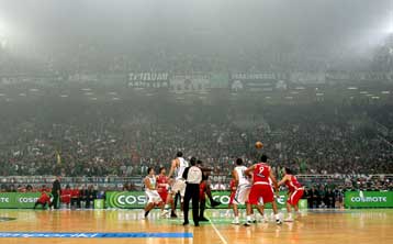 Προστατευτικό δίχτυ στο ΟΑΚΑ για τους τελικούς