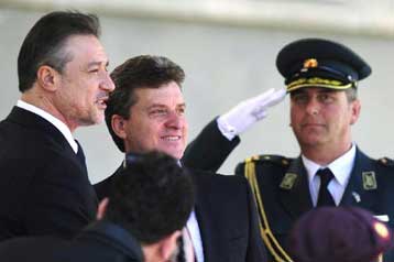 Νέο κόμμα από τους κόλπους του κυβερνώντος VMRO δημιουργείται στην ΠΓΔΜ