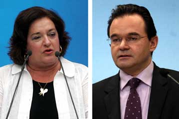 Ανάβει η διαμάχη μεταξύ ΠΑΣΟΚ και ΝΔ για τις ευρωεκλογές