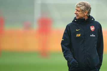 Ο Βενγκέρ ξεκαθάρισε ότι θα μείνει στην Αρσεναλ