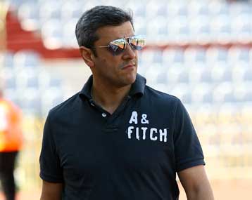 Απειλές για αποχώρηση από τον Πηλαδάκη, κατηγορίες των Monsters για ανοχή