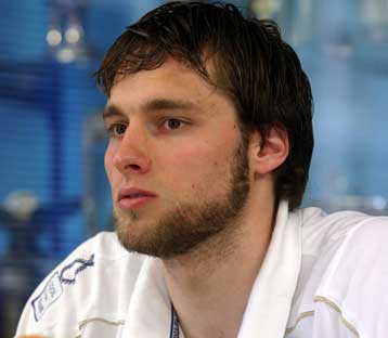 Τον Γερμανό πασαδόρο Σιμόν Τίσερ απέκτησε ο Ολυμπιακός