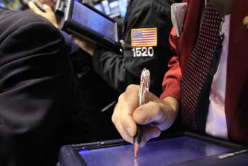 Μεικτές τάσεις στις αγορές των ΗΠΑ και της Ευρώπης