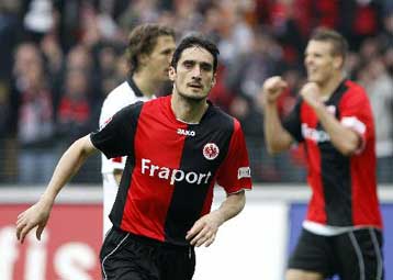 Toν Λυμπερόπουλο θέλει η Ανόρθωση