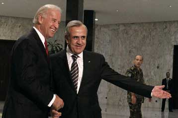 Ο Τζο Μπάιντεν σε επίσκεψη-αστραπή στο Λίβανο εν όψει κρίσιμων εκλογών