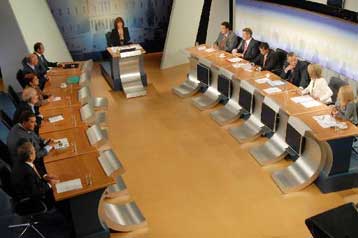 Ορίστηκαν οι όροι διεξαγωγής του τηλεοπτικού ντιμπέιτ στις 28 Μαΐου