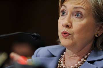 Κοινά αποδεκτή λύση για την ονομασία της ΠΓΔΜ ζητά η Χίλαρι Κλίντον