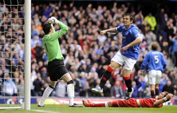 Υποβιβασμός της Ινβερνές πριν τα ματς τίτλου της Κυριακής