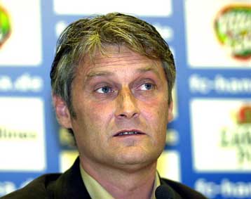 Γιορτάζουν στη Βόλφσμπουργκ, ο Αρμίν Φε στον πάγκο