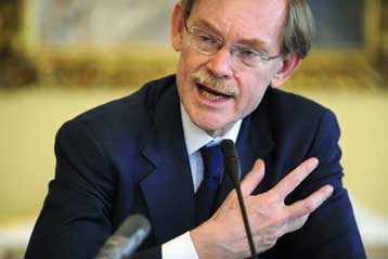 Για κοινωνική αναταραχή λόγω της οικονομικής κρίσης προειδοποιεί η Παγκόσμια Τράπεζα