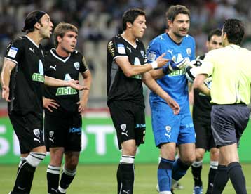 Εξαιρετικοί και πάλι κρίθηκαν οι διαιτητές των πλέι οφ