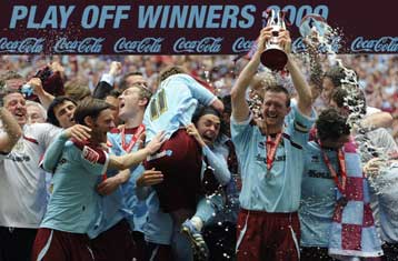 Στα «μεγάλα σαλόνια» μετά από 33 χρόνια επιστρέφει η Μπερνλι