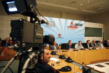 Μαζική συμμετοχή των πολιτών στην ευρωκάλπη ζητά ο Αλέξης Τσίπρας