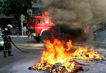 Διακομματική συνεννόηση για τη μετανάστευση ζητά ο Γ.Καρατζαφέρης