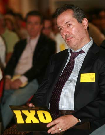 Καθησυχαστικός ο Κόντης για την καθυστέρηση μεταγραφών στον Αρη