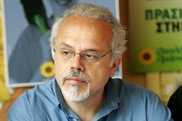 Συκοφαντίες από «εμπόρους του πατριωτισμού» καταγγέλλει ο Μ.Τρεμόπουλος