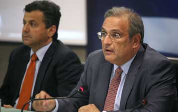 Περιορισμό δαπανών ζητά σε υπουργεία και φορείς με εγκύκλιο ο Ν.Λέγκας