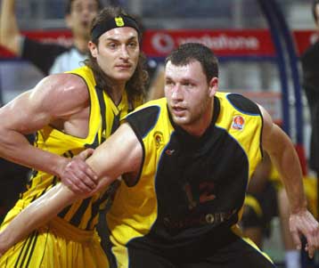 Ο Αρης νίκησε και έκανε το 2-1 επί του Αμαρουσίου