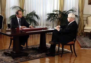 Ανοιχτό το ενδεχόμενο νέων φόρων αφήνει ο Κώστας Καραμανλής