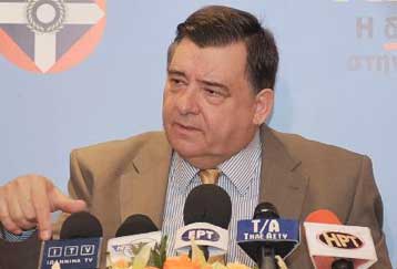 «Είναι πρόκληση τα πολλά πολιτικά σποτ» υποστήριξε ο Γ.Καρατζαφέρης