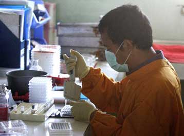 Επιστήμονες ανέπτυξαν τη βάση για ένα εμβόλιο κατά της γρίπης των πτηνών