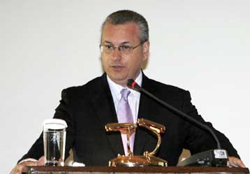 Στήριξη της ΕΕ στον τουρισμό ζητά ο Κ.Μαρκόπουλος