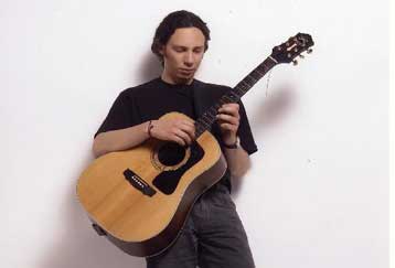 Πλούσιο καλλιτεχνικό πρόγραμμα στο Θέατρο Βράχων το φετινό καλοκαίρι