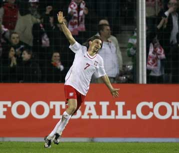 Εν αναμονή των μεταγραφών στον Αρη με πρώτο τον Σμόλαρεκ…